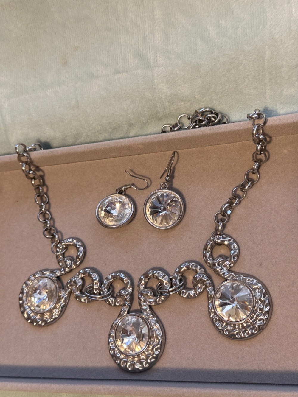 Silver Crystal Pendant Necklace and Earring Set in Clear Crystal